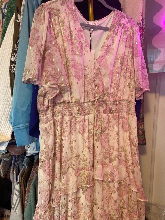 Dresses & Skirts - Fancy pink maxi